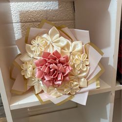 Flores Eternas echas de Listón 🎀