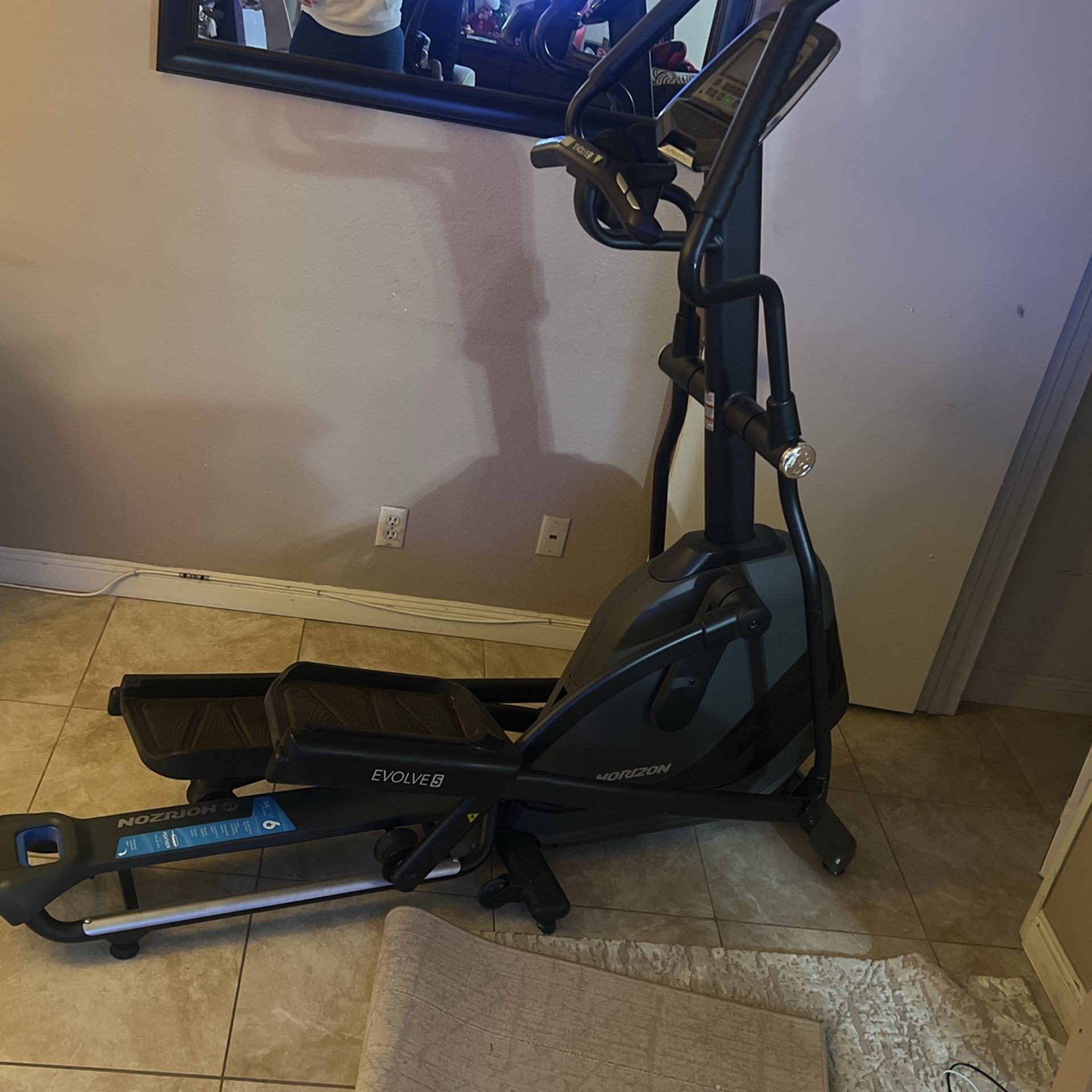 Horizon Evolve 5 Elliptical