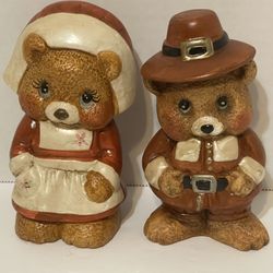 Pair of ceramic bear pilgrim figurines. 5” tall. 