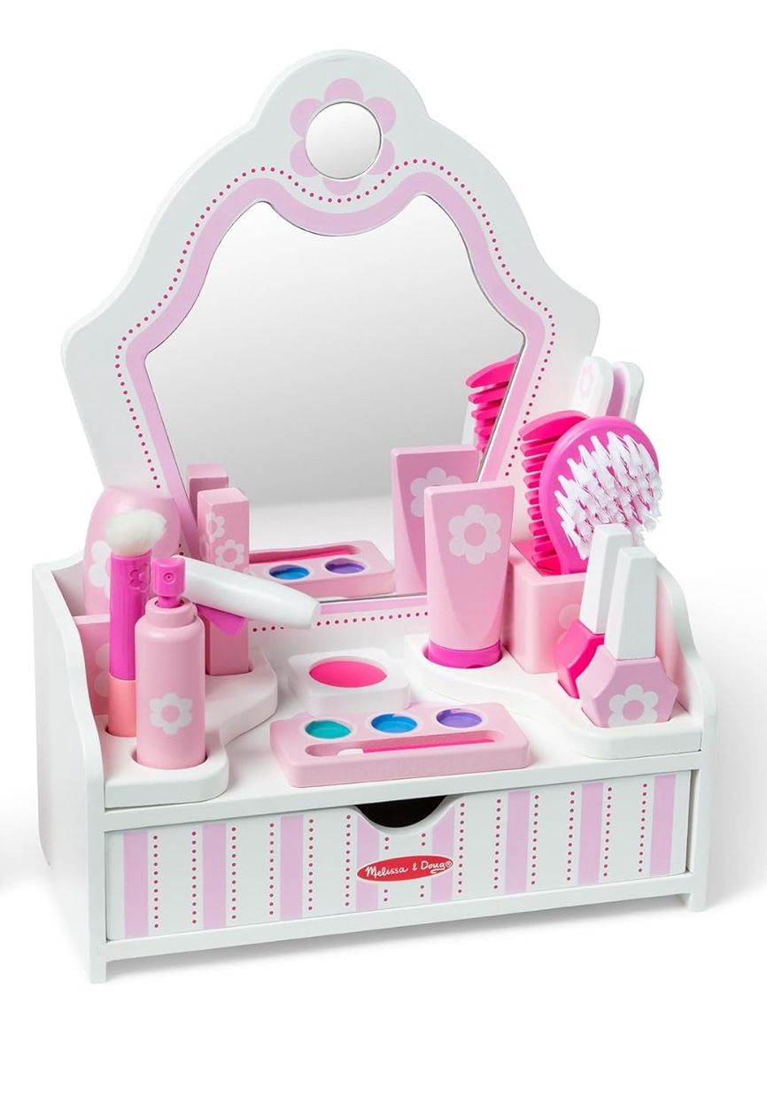 Melissa & Doug Wooden Beauty Salon Play Set