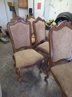 Very large round dining ingredients table & chairs