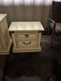 Bedroom, set nightstands and a dresser