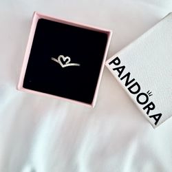 Sparkling Wishbone Heart Ring 
