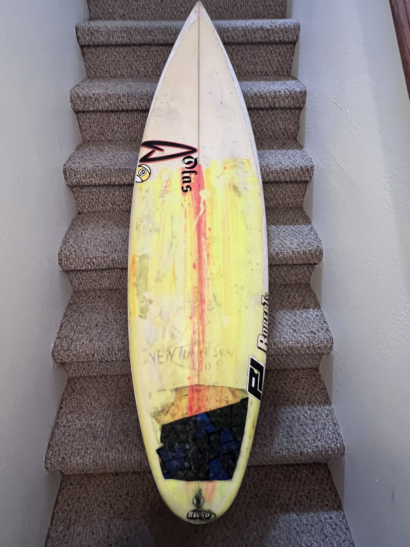 Roberts Surfboard 5’10” Epoxy