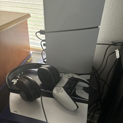 PS5 with Monitor