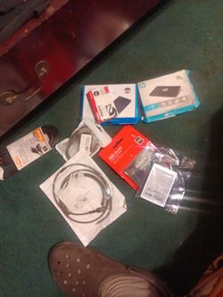 Mixed PC Accessories and Storage Lot