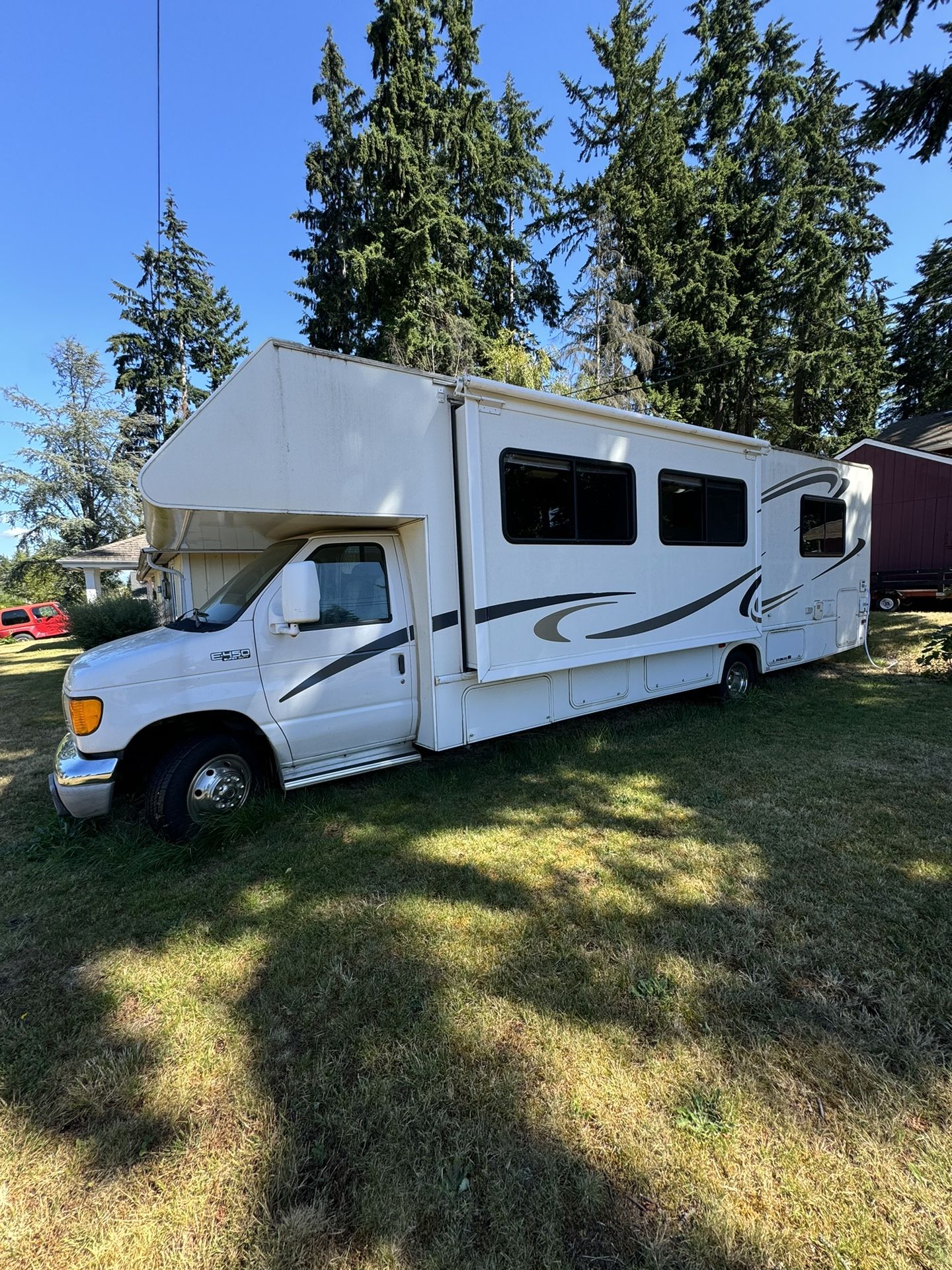 2003 Ford Four Winds 30ft