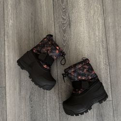 Toddler Snow Boots Size 5 