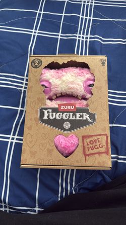 Wide eye pink heart fugglar unopened