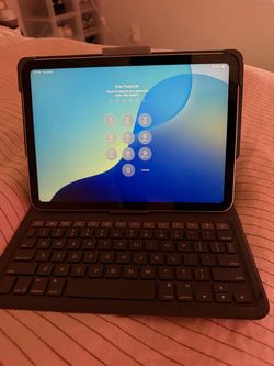 iPad 10th gen or Air