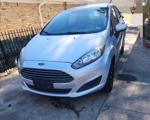 2015 Ford Fiesta