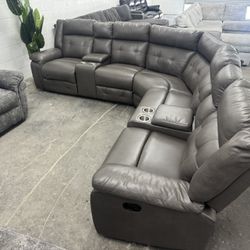 Free Delivery* Gray Faux Leather Reclining Sectional Sofa Couch Recliners