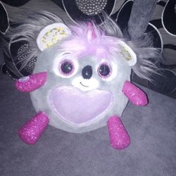 Stuffed Dolls / Peluches One For $2 Or 3 For $5