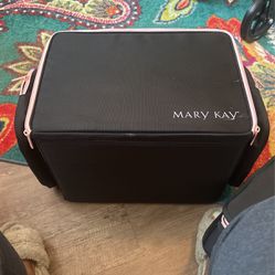 Mary Kay Containers