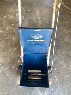 Athletic Field Chalk Line Marking Machine