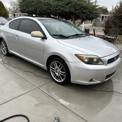 2006 Toyota Scion tC