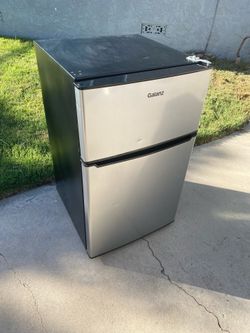 Galanz mini refrigerator