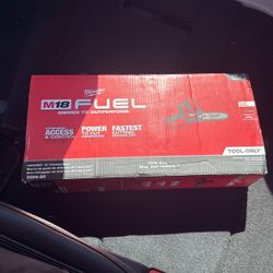 Milwaukee Hatchet 8” Pruning Saw 