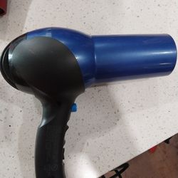 CONAIR BLOW DRYER