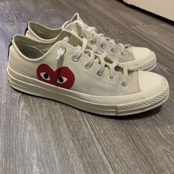 Converse tennis shoes