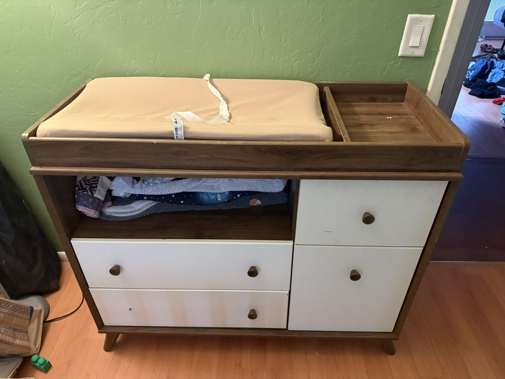 Changing Table