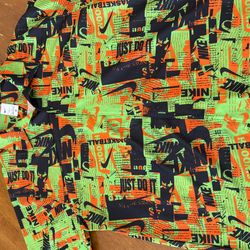 Nike xl green orange black