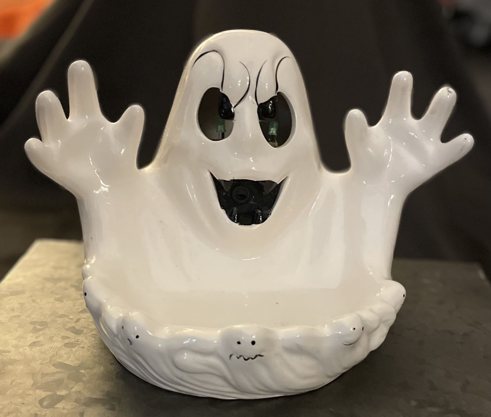 It's Alive Ghost Vintage NCE Halloween Screaming Candy Dish EPC Display Only! See Video