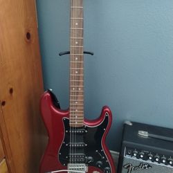 Squire Stratocaster With Amp