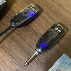 Saxophone Or Voice Wireless Microphone Transmitter 