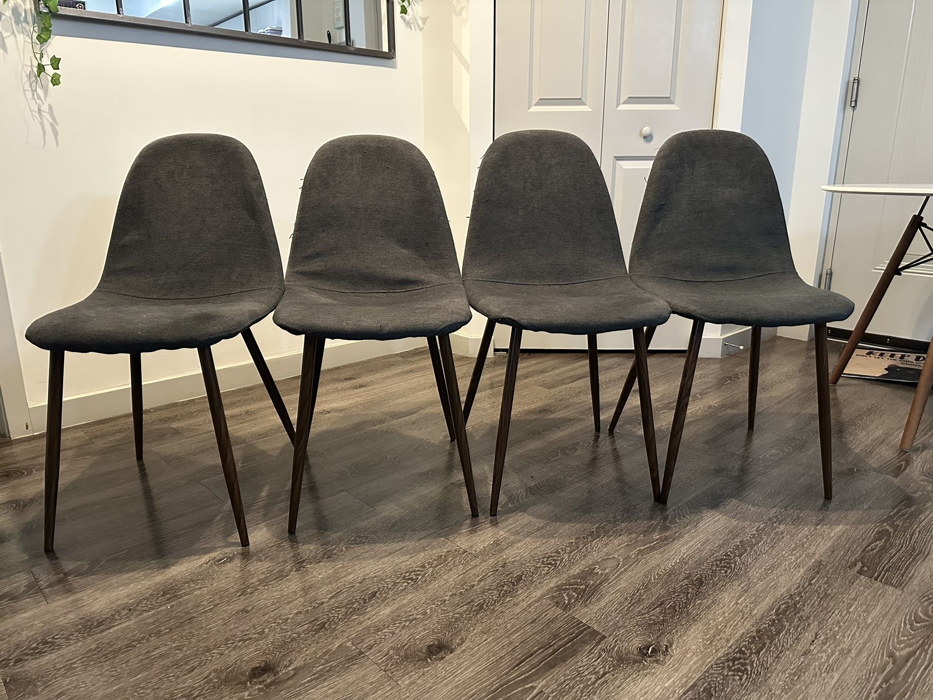 Set of 4 Upholstered Dining Chairs – Gray