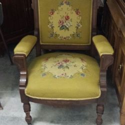 Antique Eastlake Arm Chair