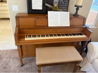 1962 Hobart M. Cable Upright Piano with Matching Bench – Great Playing Condition