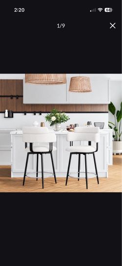 Set of 2 White Upholstered Swivel Bar Stools