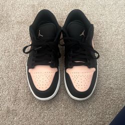 ‘Crimson Tint’ Nike Air Jordan 1 Low