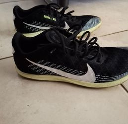 Women's Nike sneakers