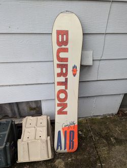Burton Craig Kelly Snowboard 161 for Sale in Vancouver, WA - OfferUp