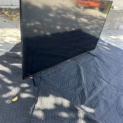 Good Condition 50 Inch Smart Tv