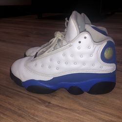 Air Jordan 13 Retro Hyper Royal Size 1Y 