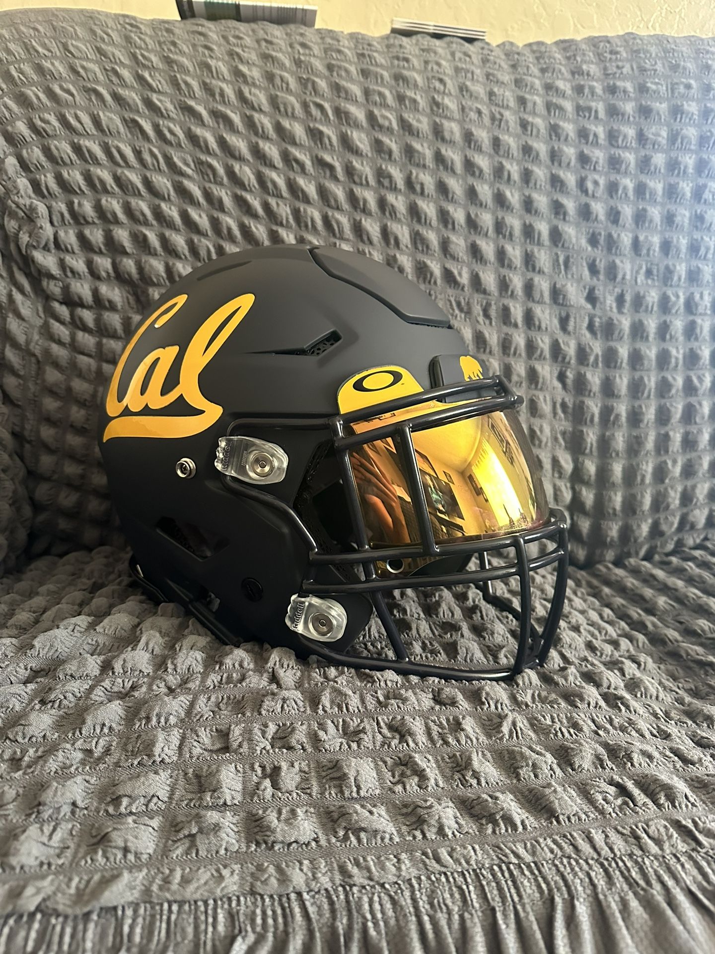 cal berkeley football helmet California Golden Bears Riddell Speed Display Official colors and decals At Cal, a Single Positive