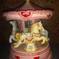 CAROUSEL 'Music Box' Vintage Ceramic / BEST OFFER