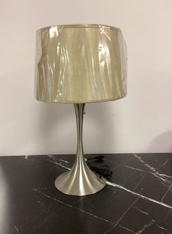 Decorative Lamp With Metal Base 