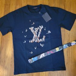 EMBROIDERED TEE! 