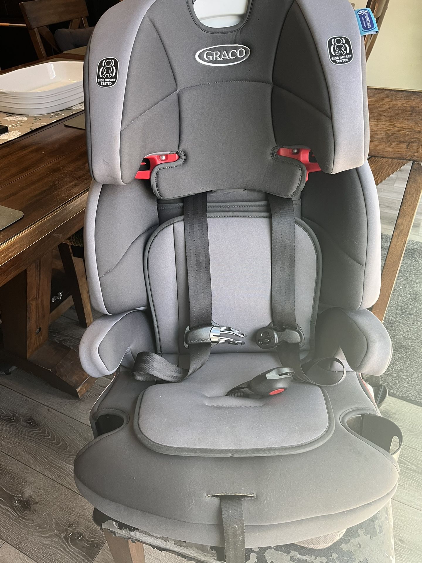 Kids Car Seat- Graco