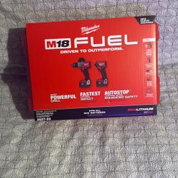 Milwaukee M18 Fuel 2 Tool Combo Kit  