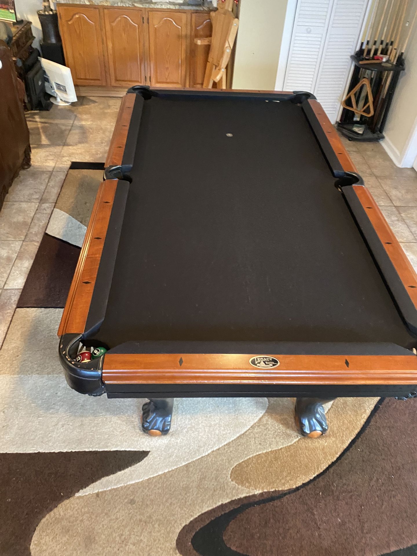 LEGACY BILLIARDS Pool Table