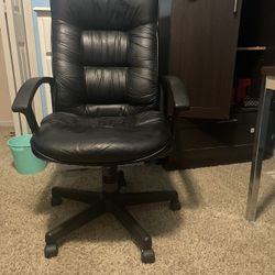 Black Leather Office Chair