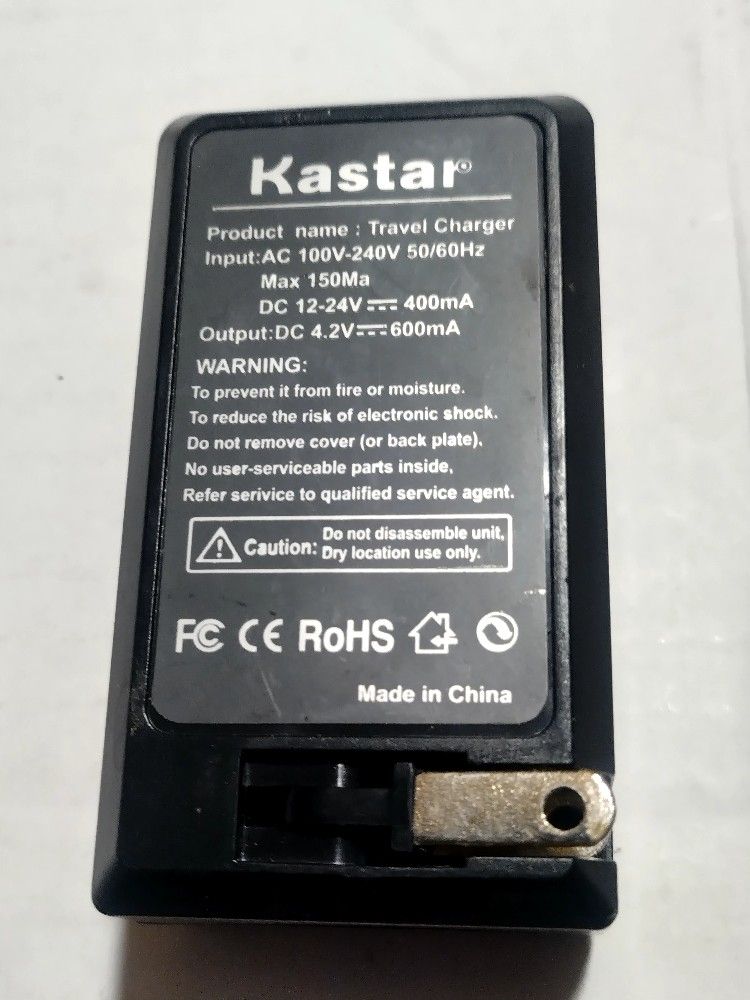 Kastar Travel Charger For Camera Batteries