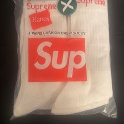 Supreme Socks 