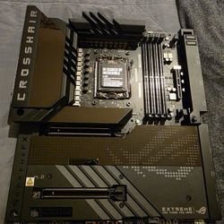 Asus rog Crosshair X670e Extreme Motherboard