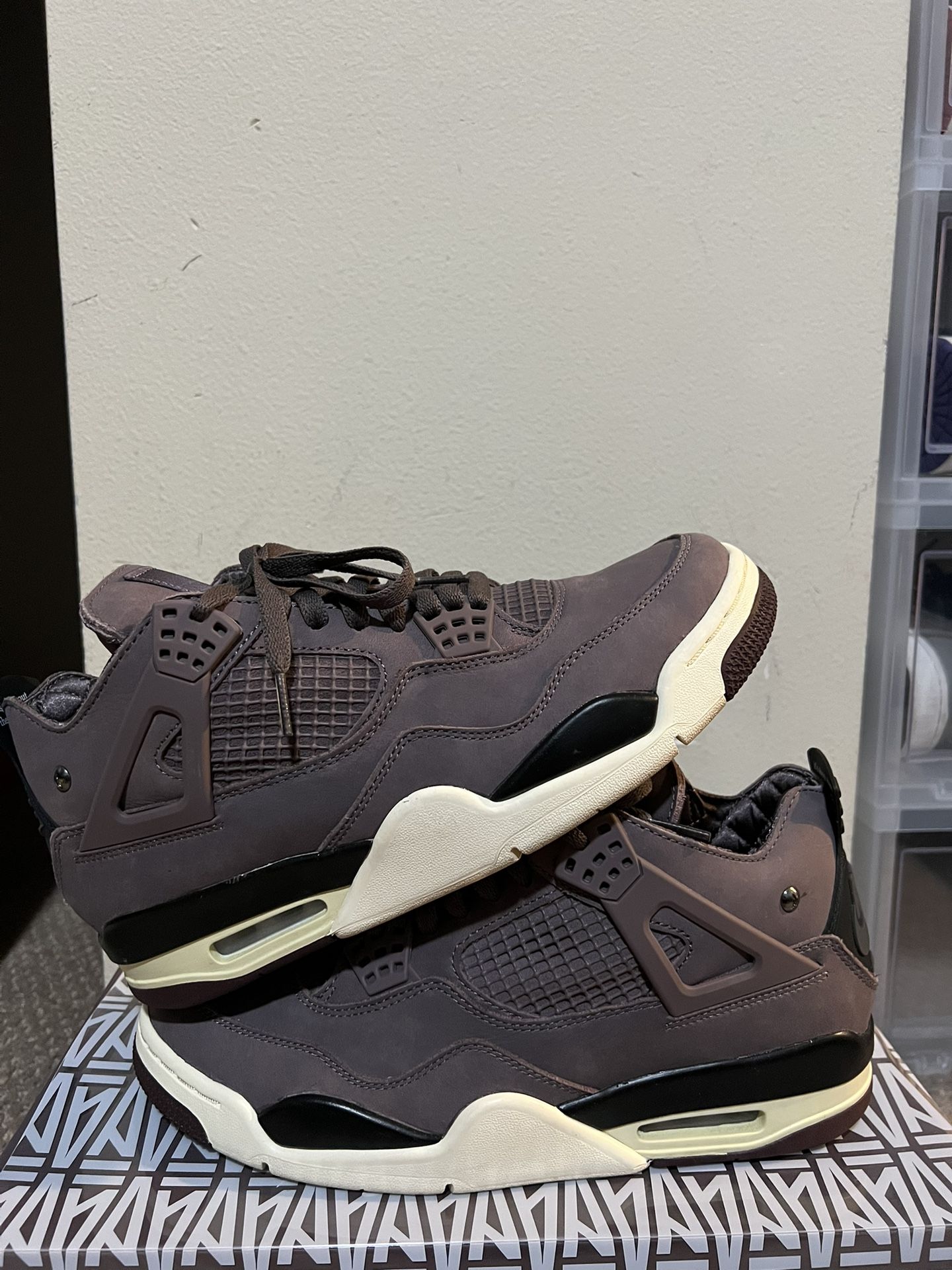 Jordan 4 A Ma Maniere Violet Ore